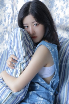 韩国电影《丰满女朋友》